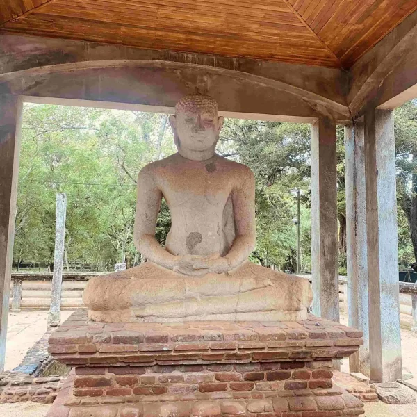 Anuradhapura Samadhi Buddha Statue