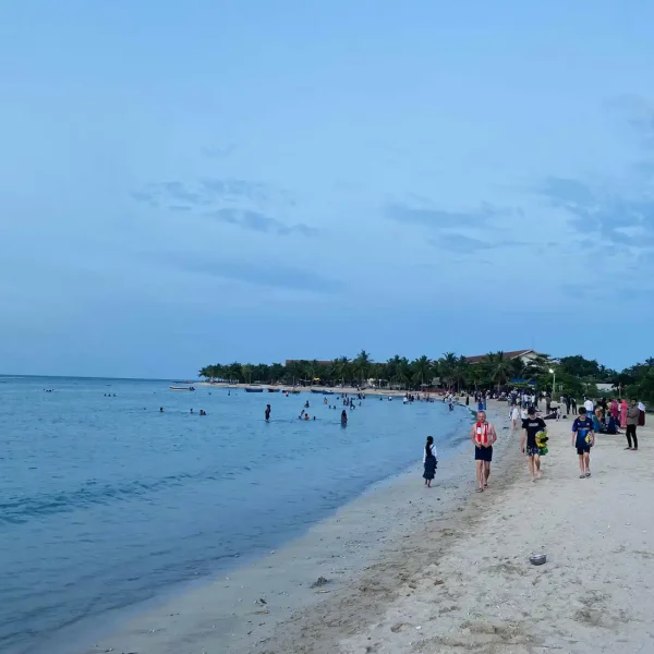 Pasikuda Beach