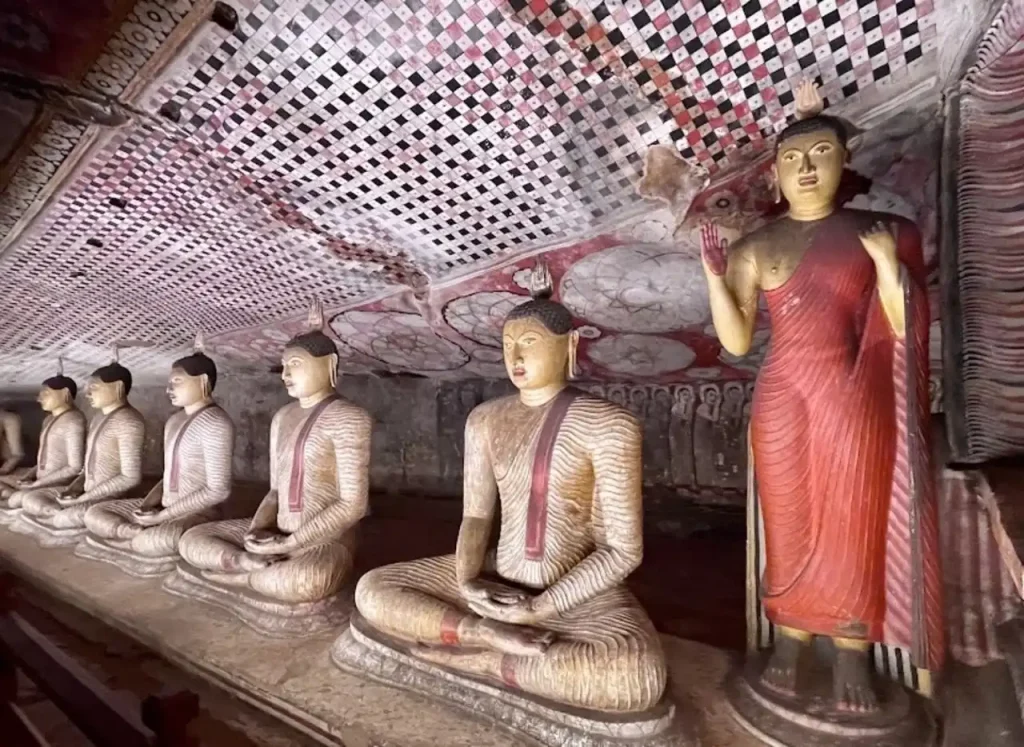 Dambulla Cave Temple