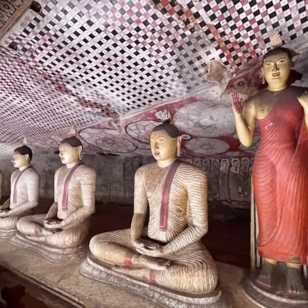 Dambulla Cave Temple