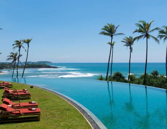 Why Book Your Sri Lanka Trip with a Sri Lankan Travel Agent from the UAE?